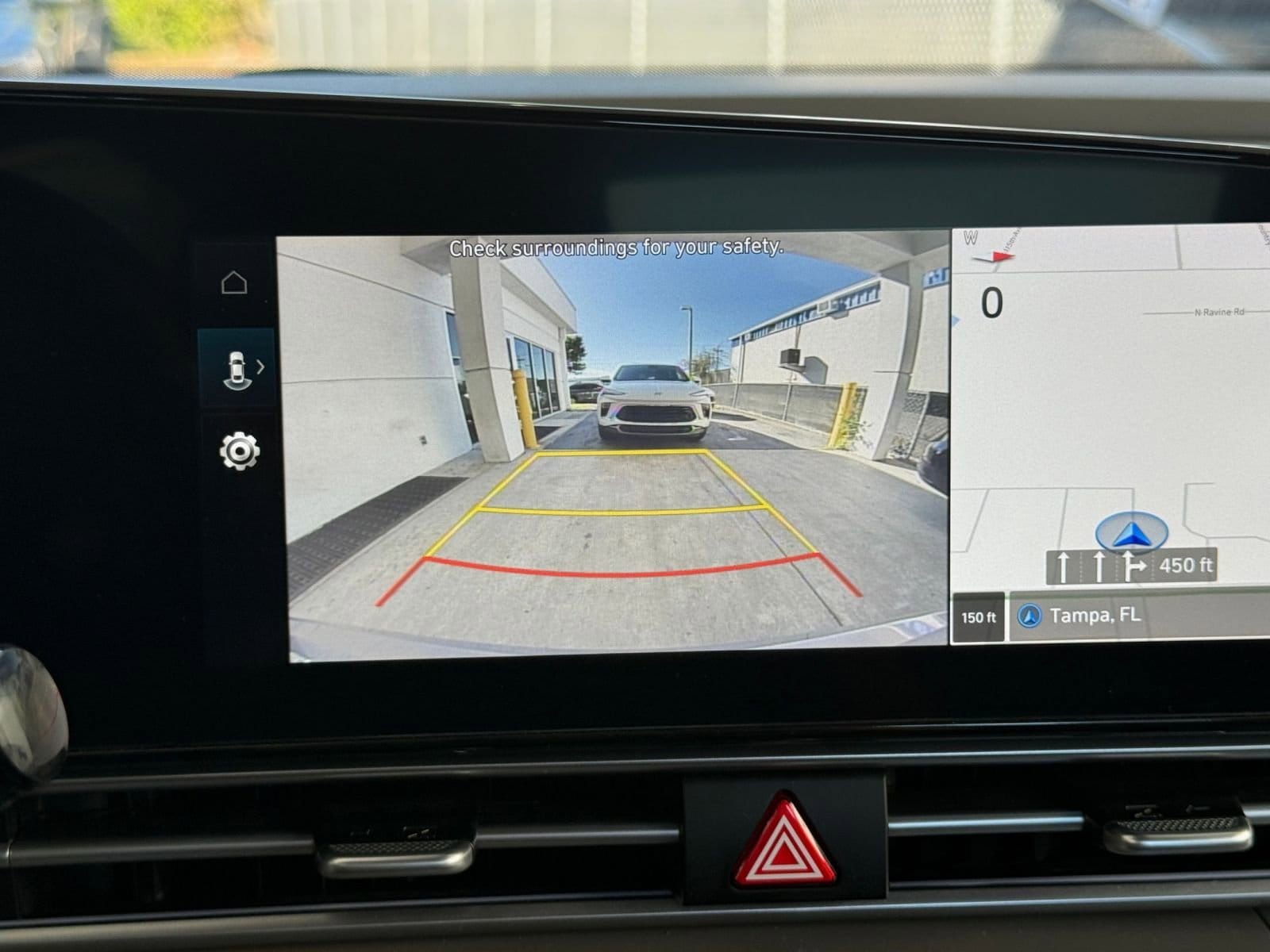 Thumbnail: 2025 Hyundai Elantra - 17