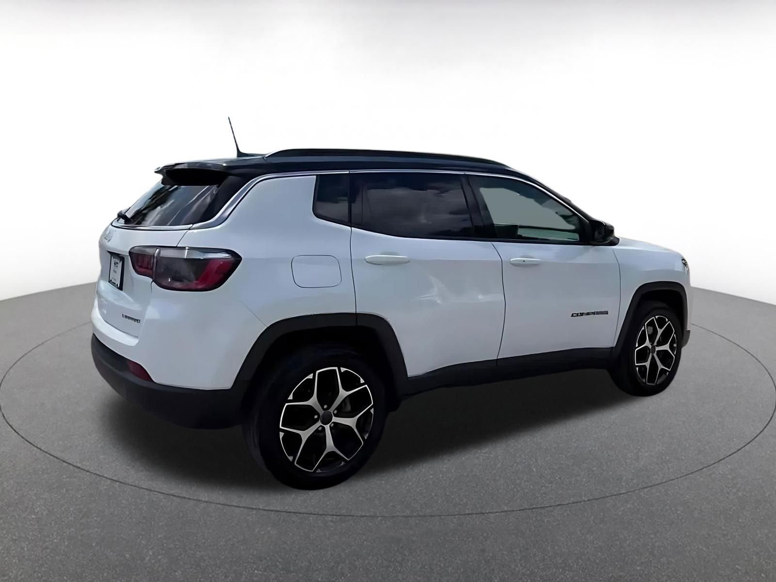 Thumbnail: 2025 Jeep Compass - 14