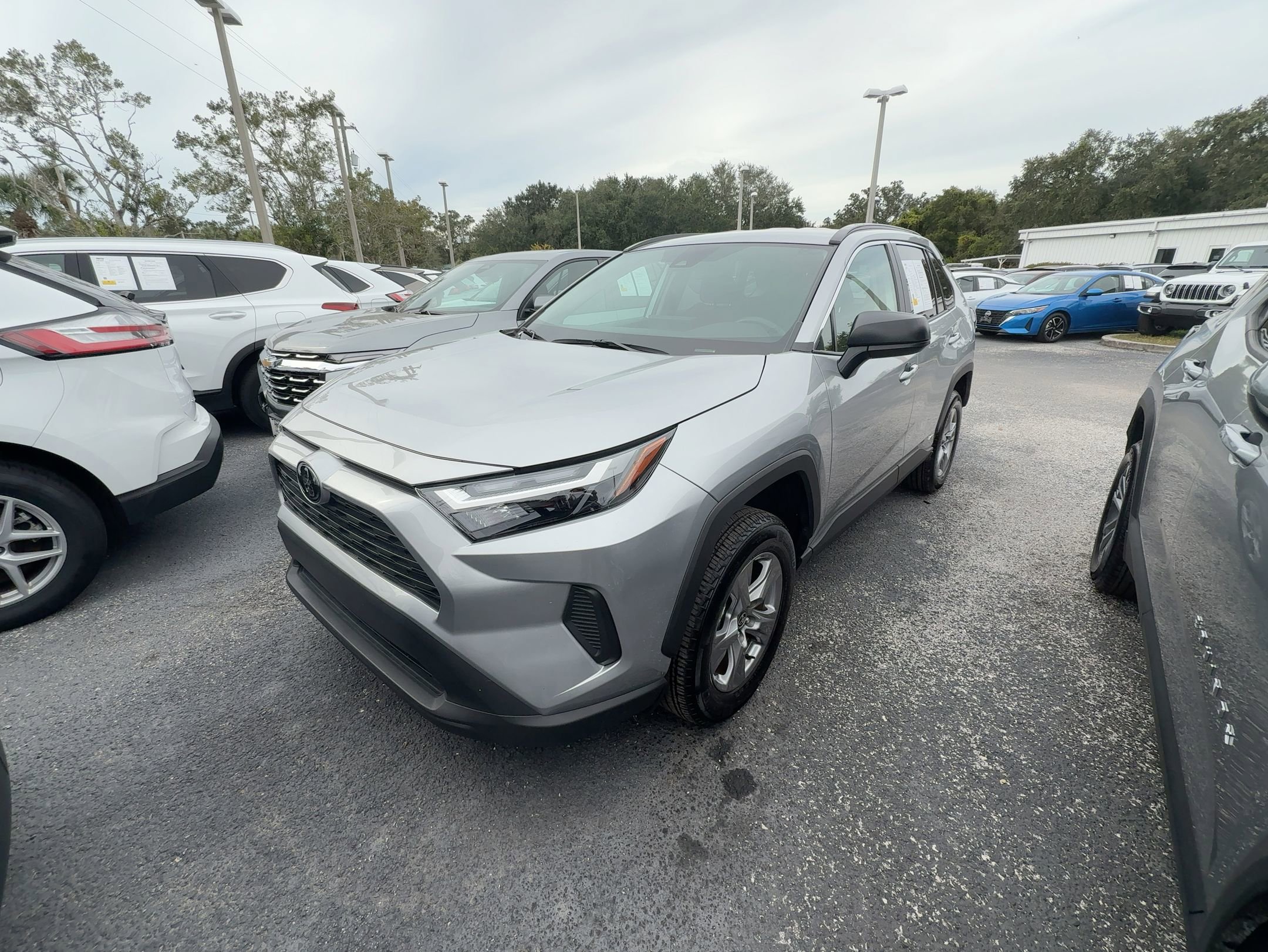 Thumbnail: 2025 Toyota RAV4 - 1