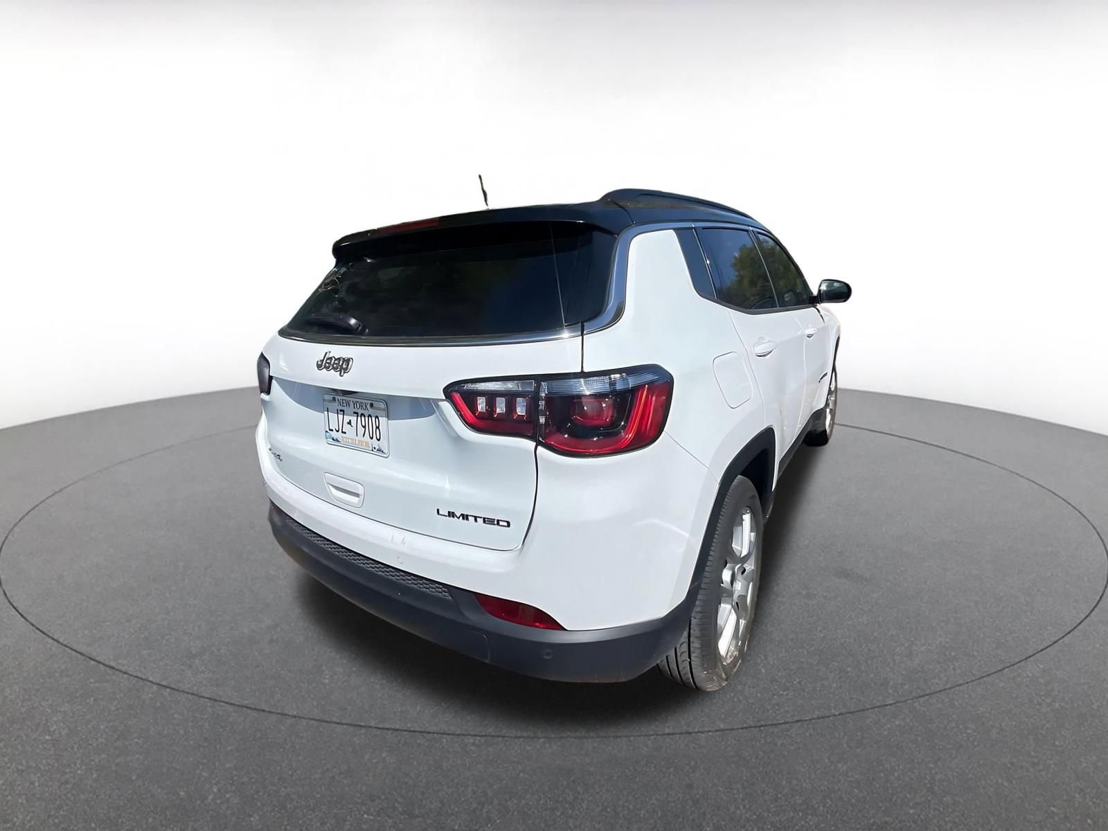 Thumbnail: 2025 Jeep Compass - 7