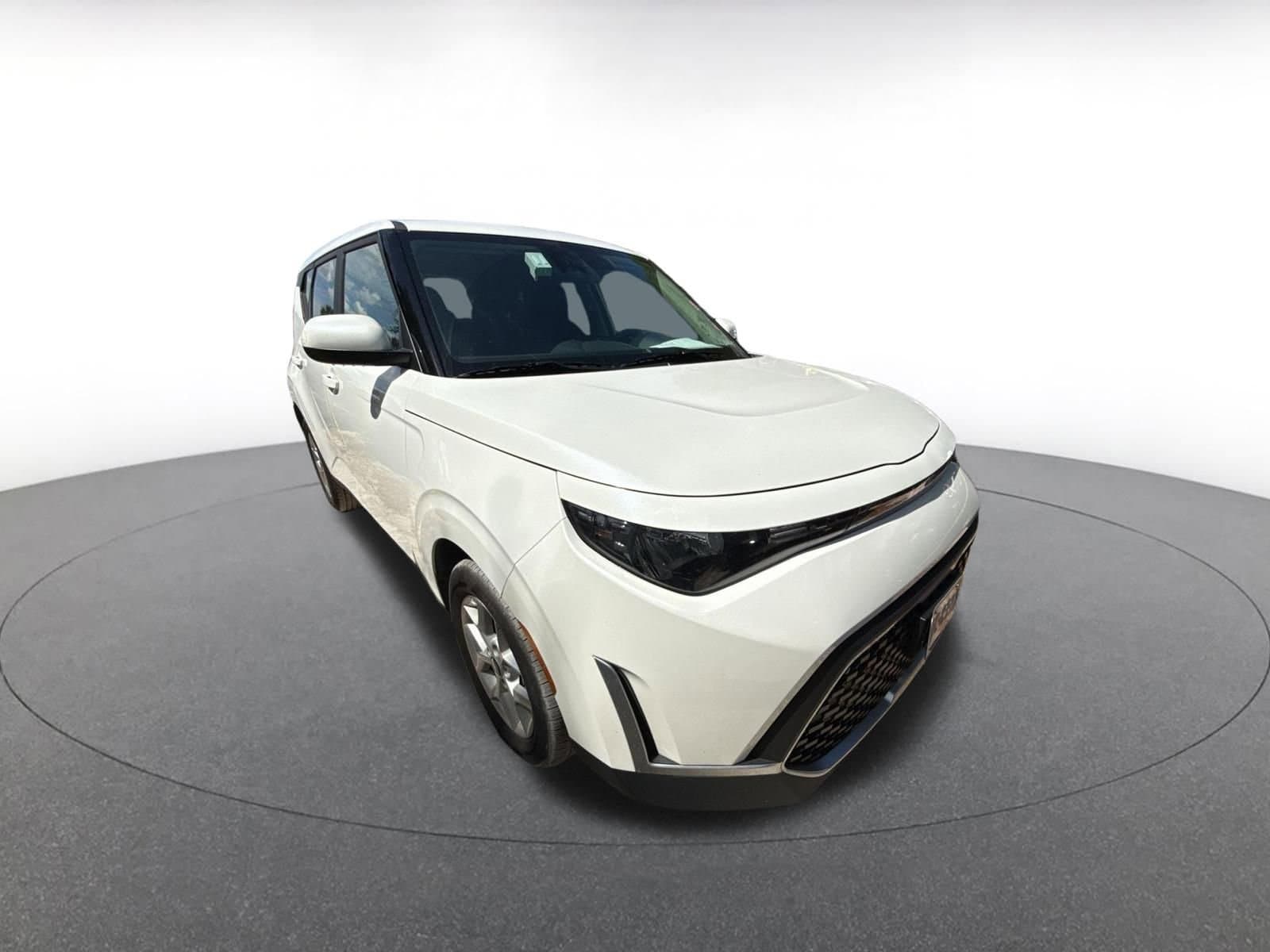 Thumbnail: 2025 Kia Soul - 1