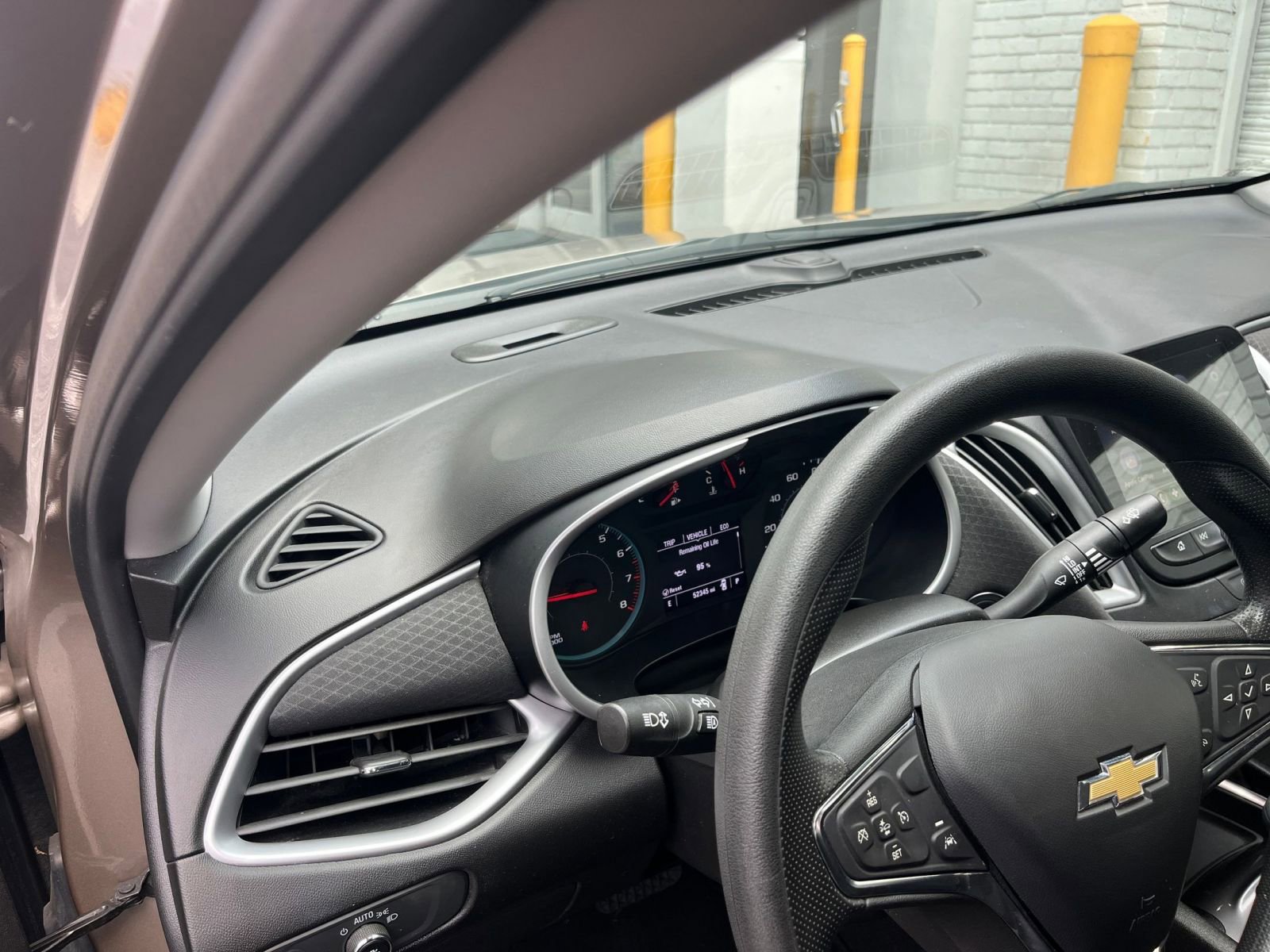 Thumbnail: 2023 Chevrolet Malibu - 34