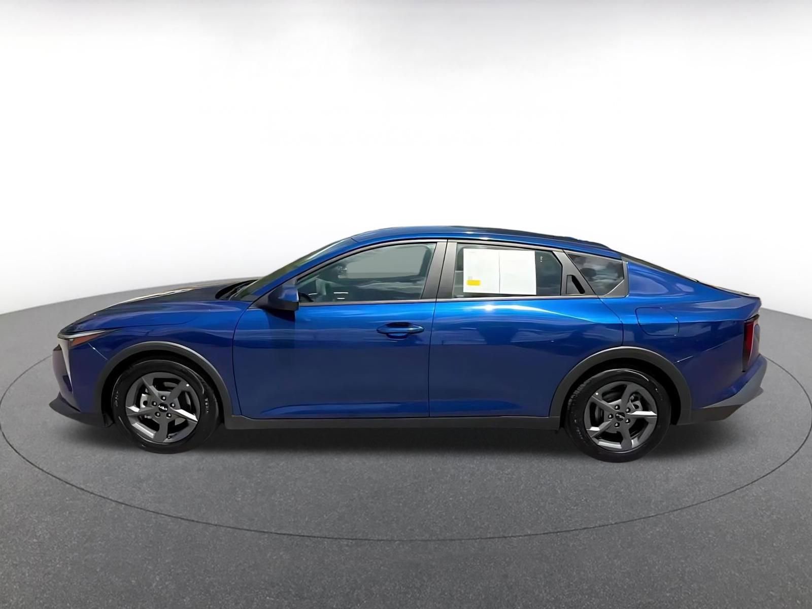 Thumbnail: 2025 Kia K4 - 9
