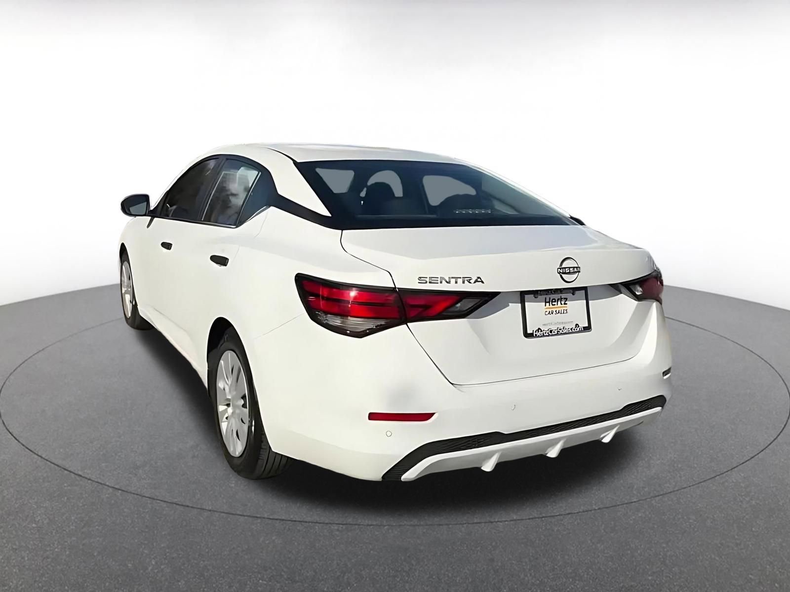 Thumbnail: 2025 Nissan Sentra - 11