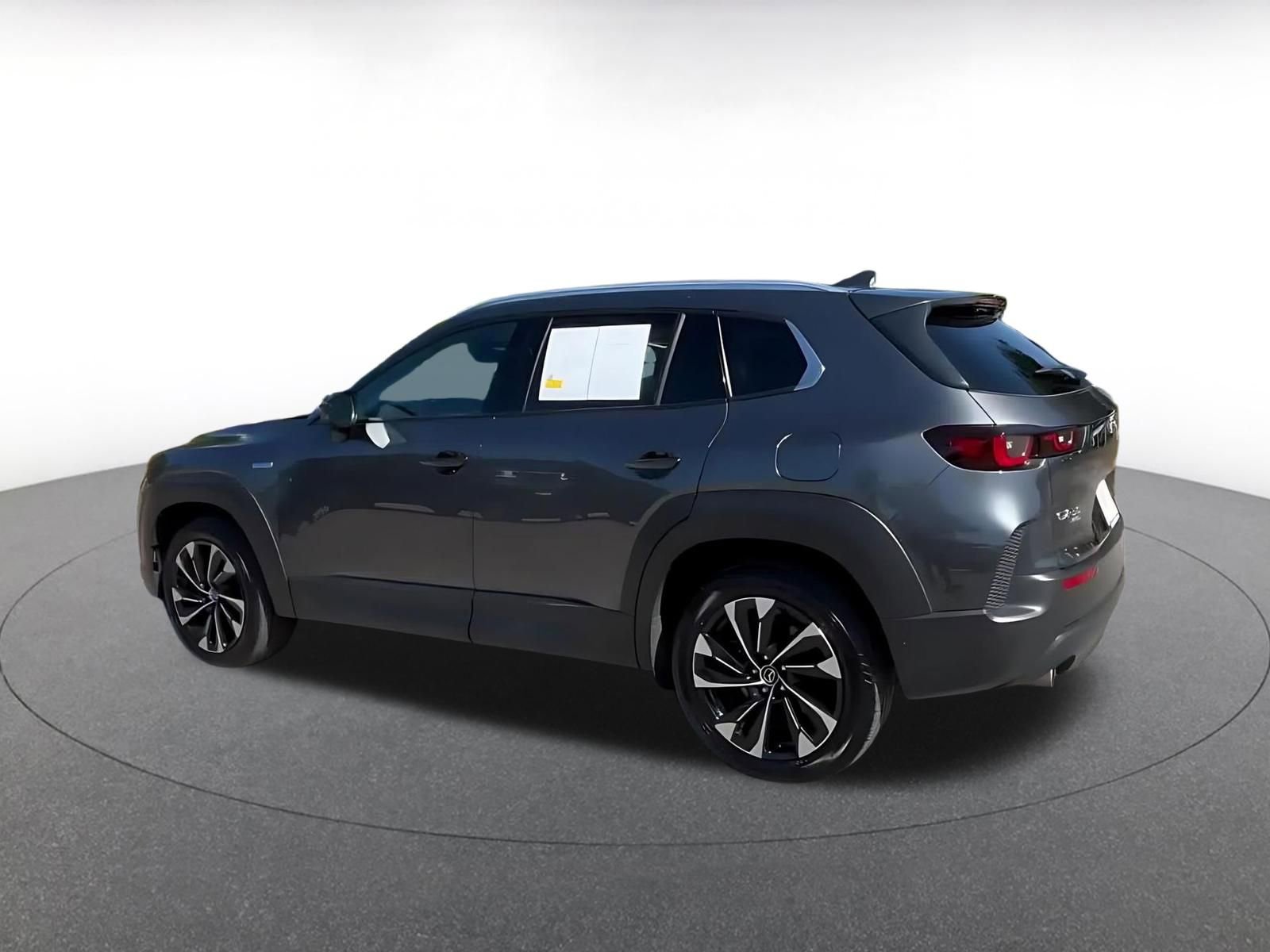 Thumbnail: 2025 Mazda CX-50 - 10