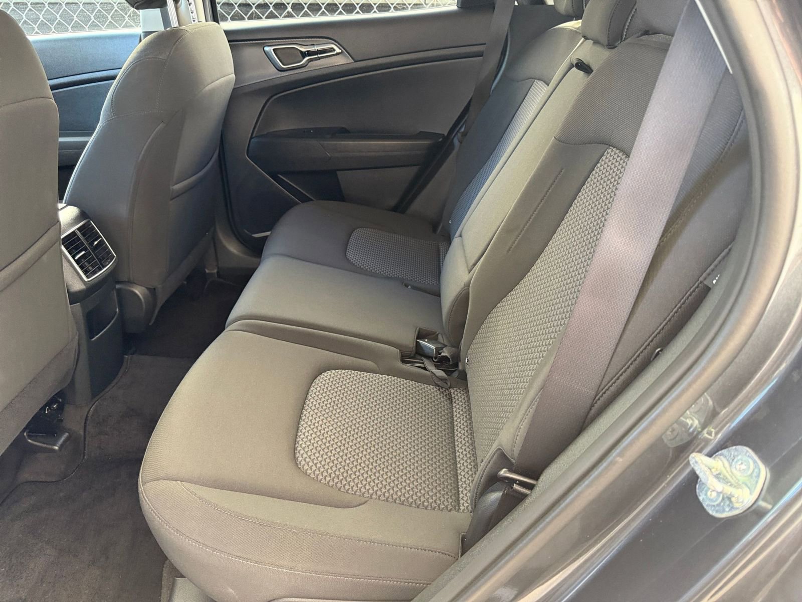 Thumbnail: 2025 Kia Sportage - 25