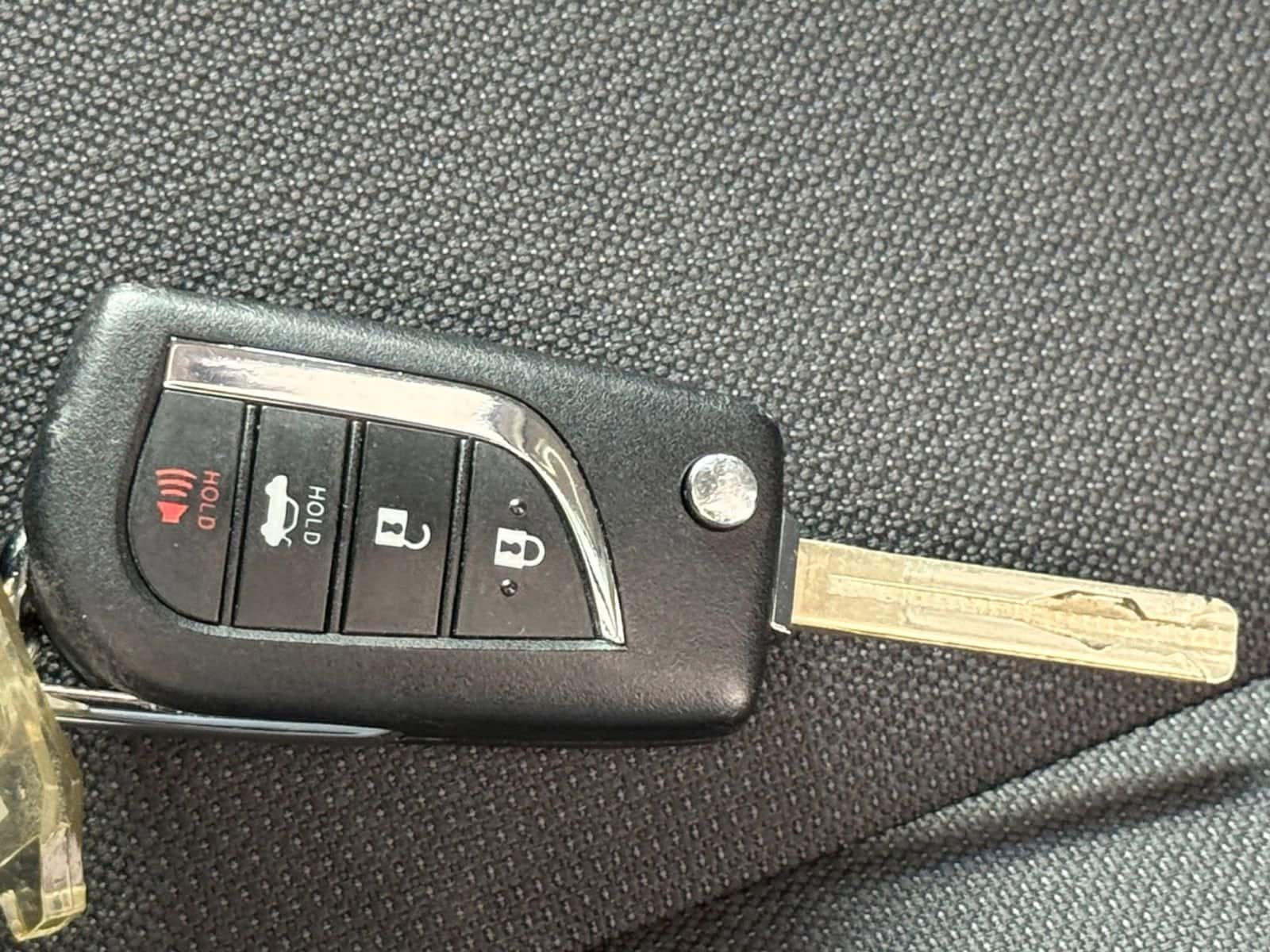 Thumbnail: 2025 Toyota Corolla - 22