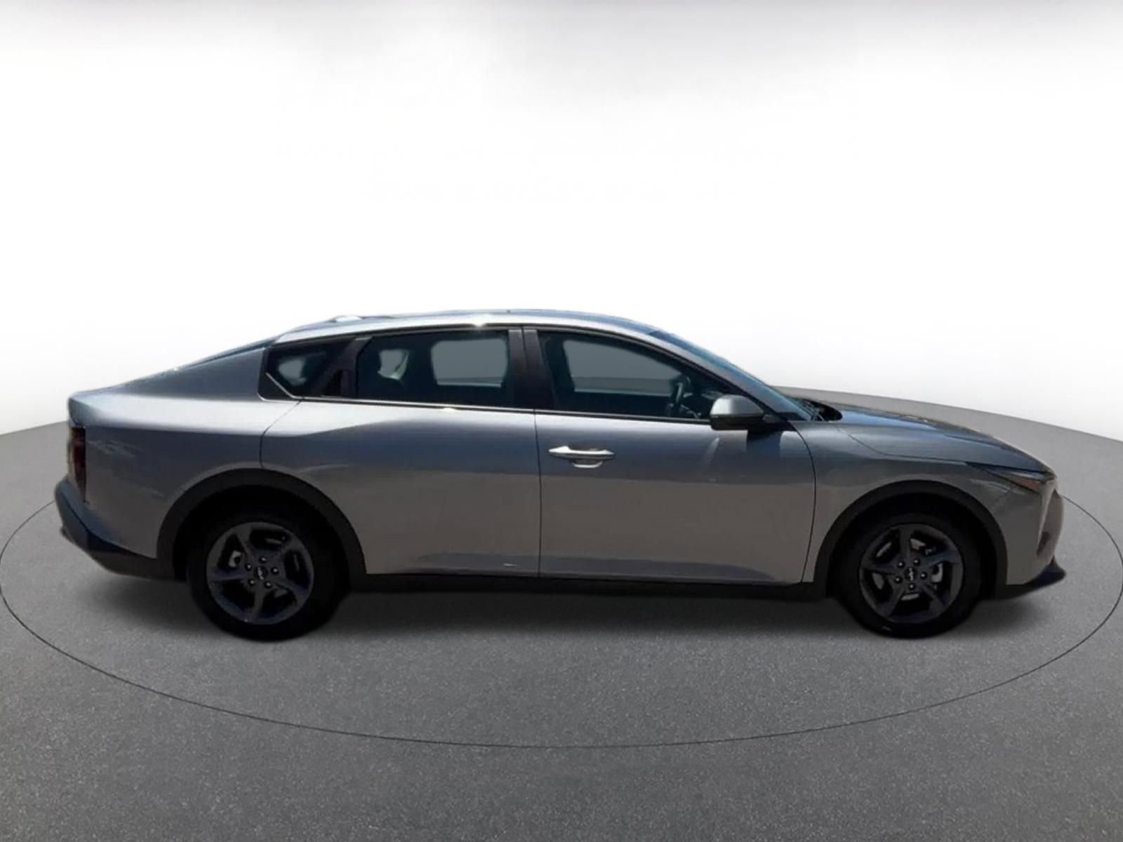 Thumbnail: 2025 Kia K4 - 16