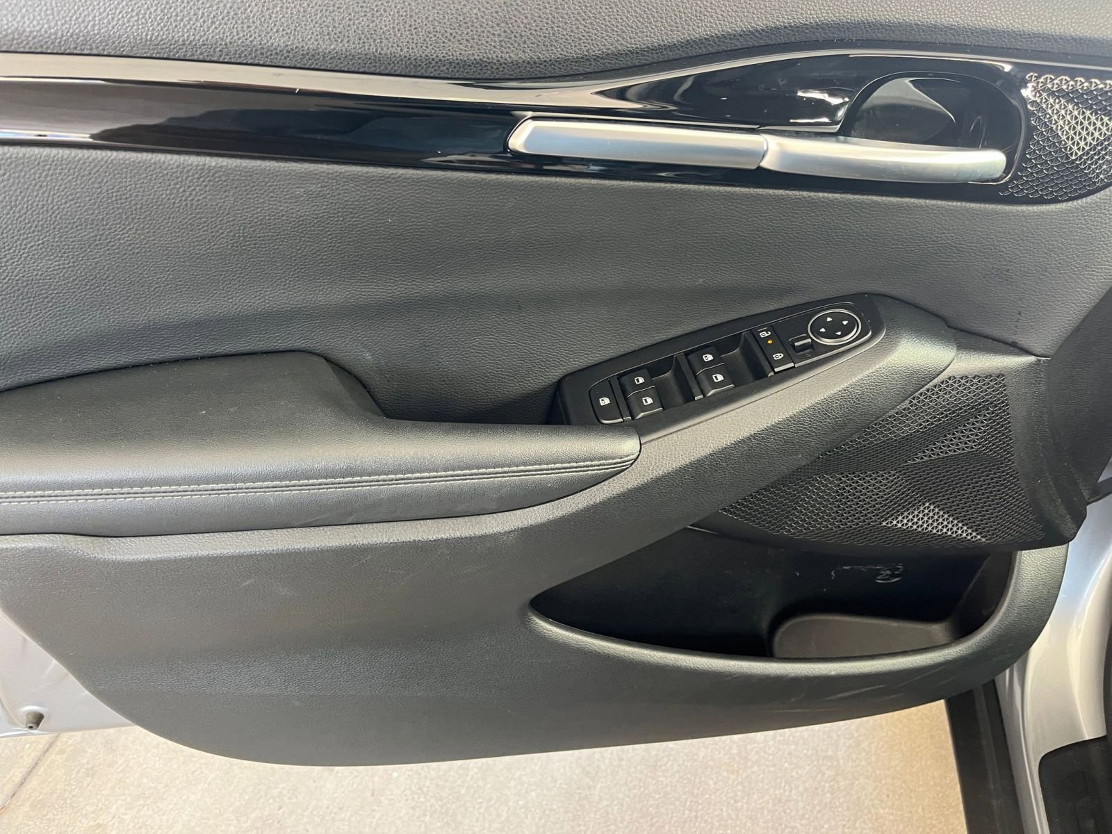 Thumbnail: 2025 Kia Seltos - 18