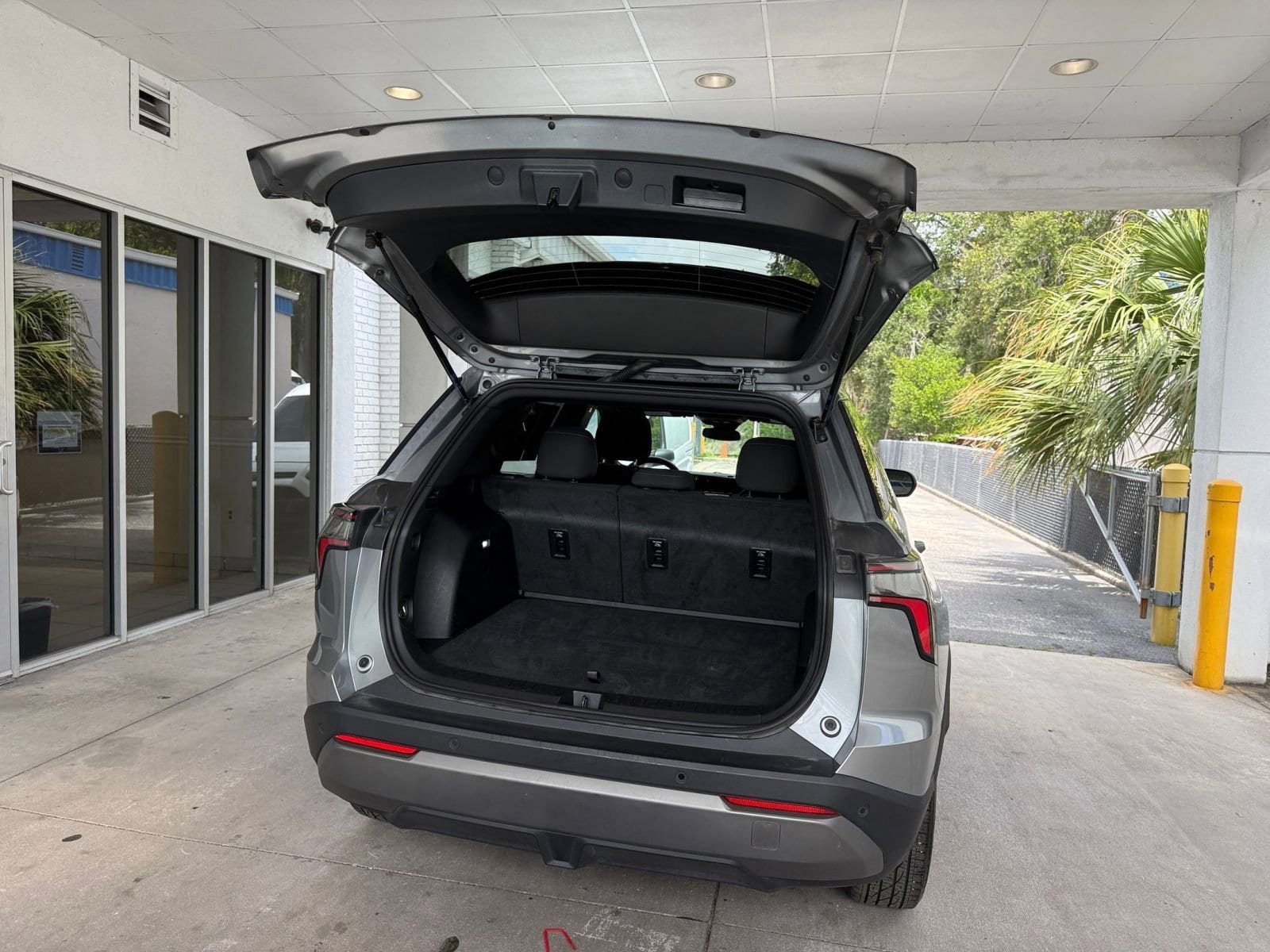 Thumbnail: 2025 Chevrolet Equinox - 31