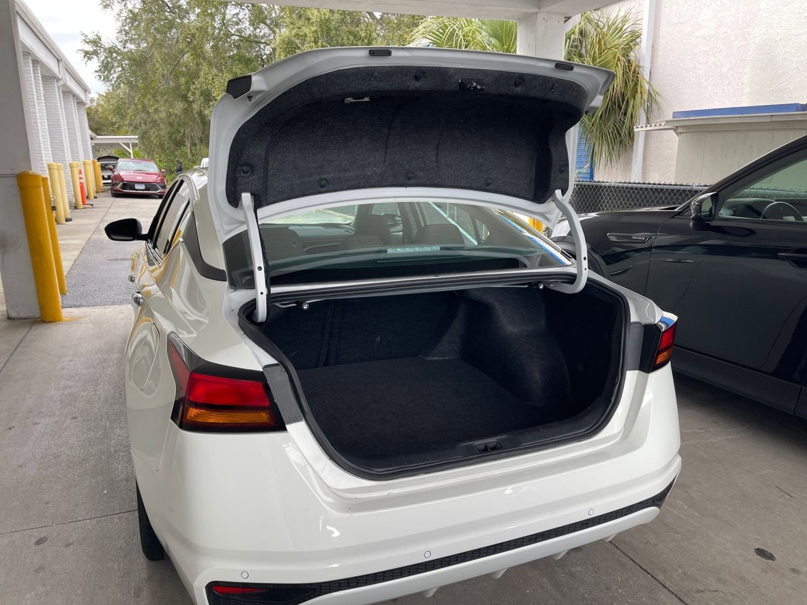 Thumbnail: 2025 Nissan Altima - 31