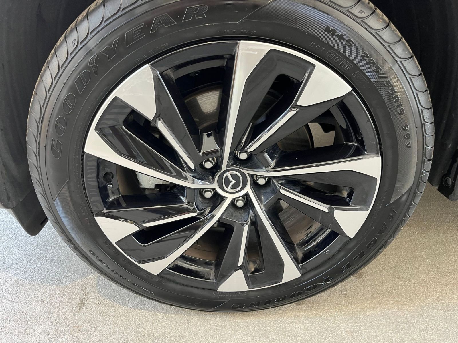 Thumbnail: 2025 Mazda CX-50 - 32