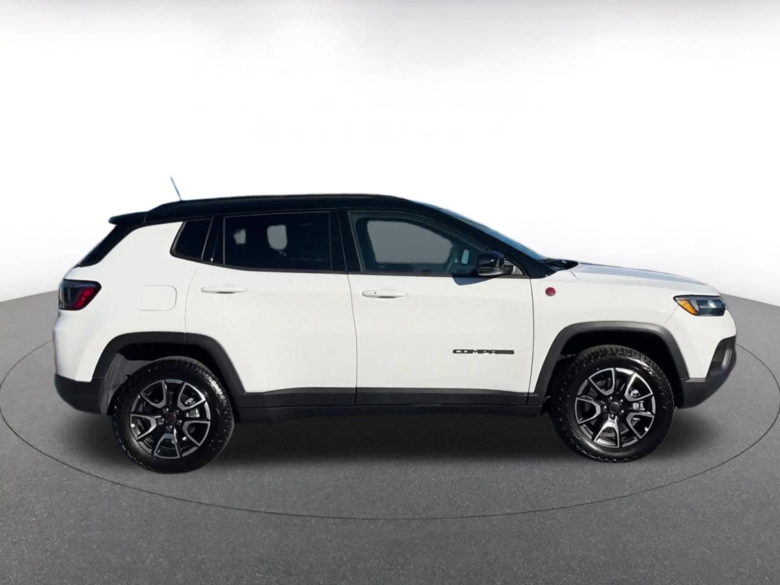 Thumbnail: 2025 Jeep Compass - 16