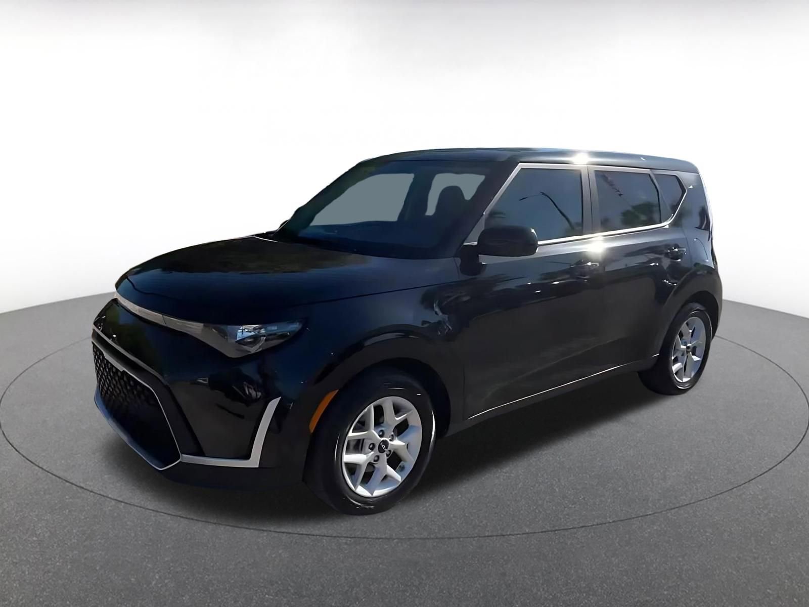 Thumbnail: 2025 Kia Soul - 8