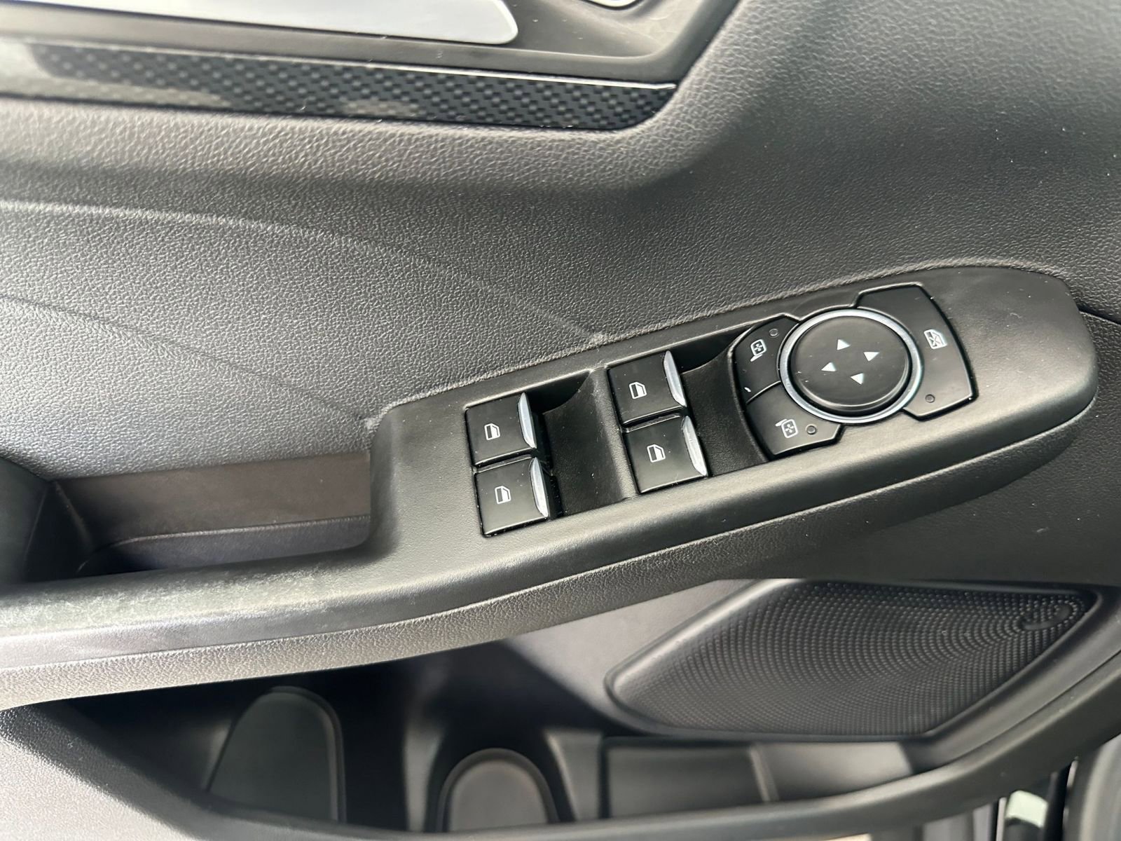 Thumbnail: 2024 Ford Escape - 20