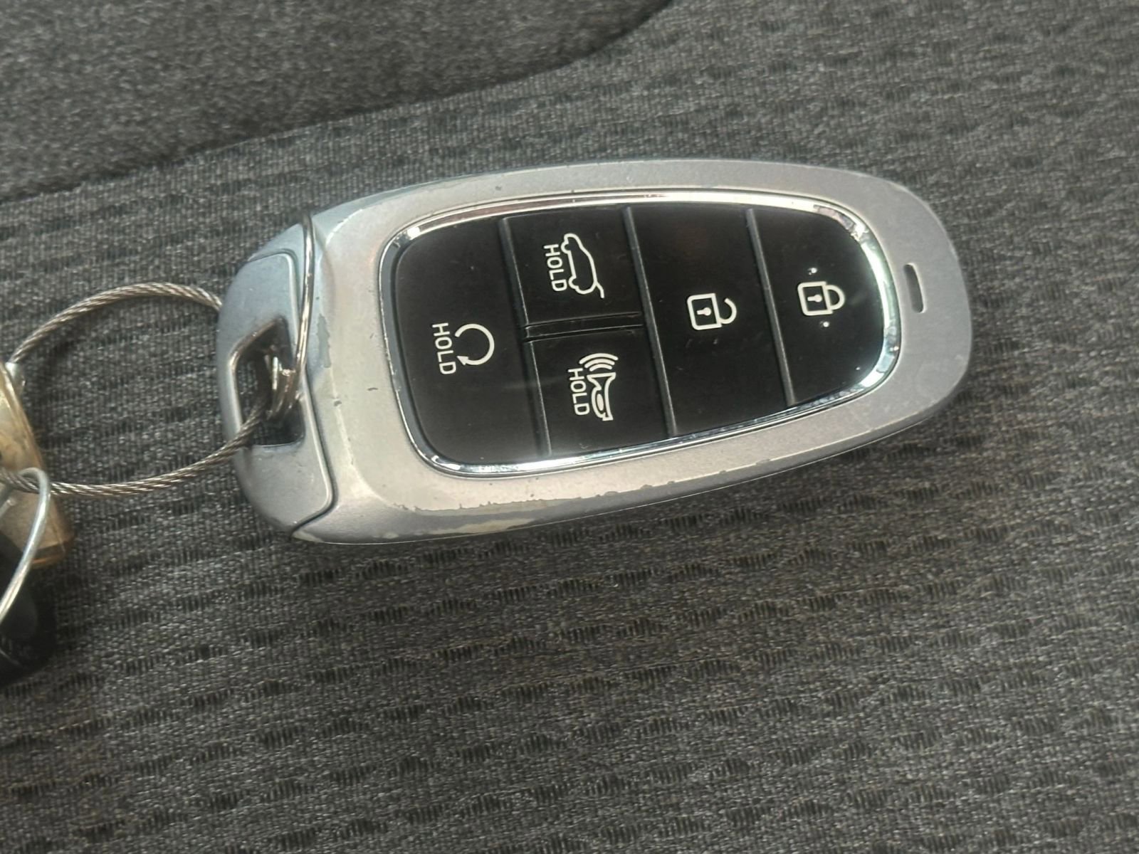 Thumbnail: 2023 Hyundai Santa Fe - 22