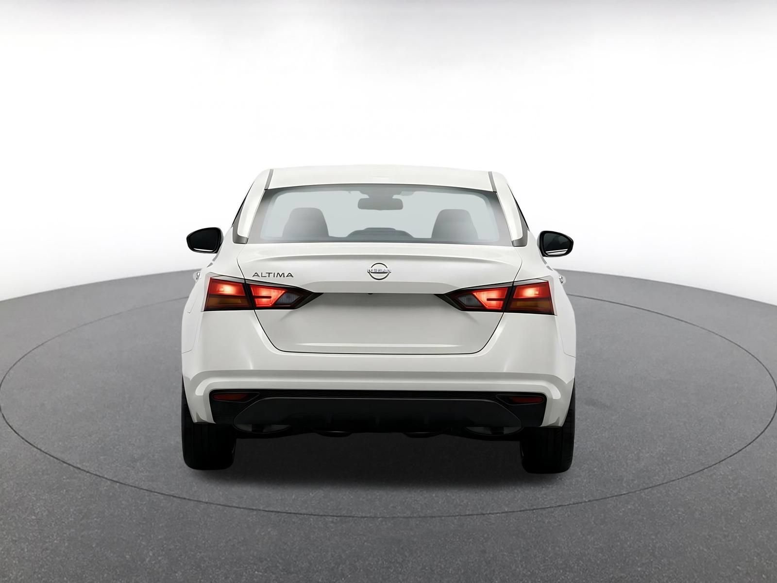 Thumbnail: 2025 Nissan Altima - 8