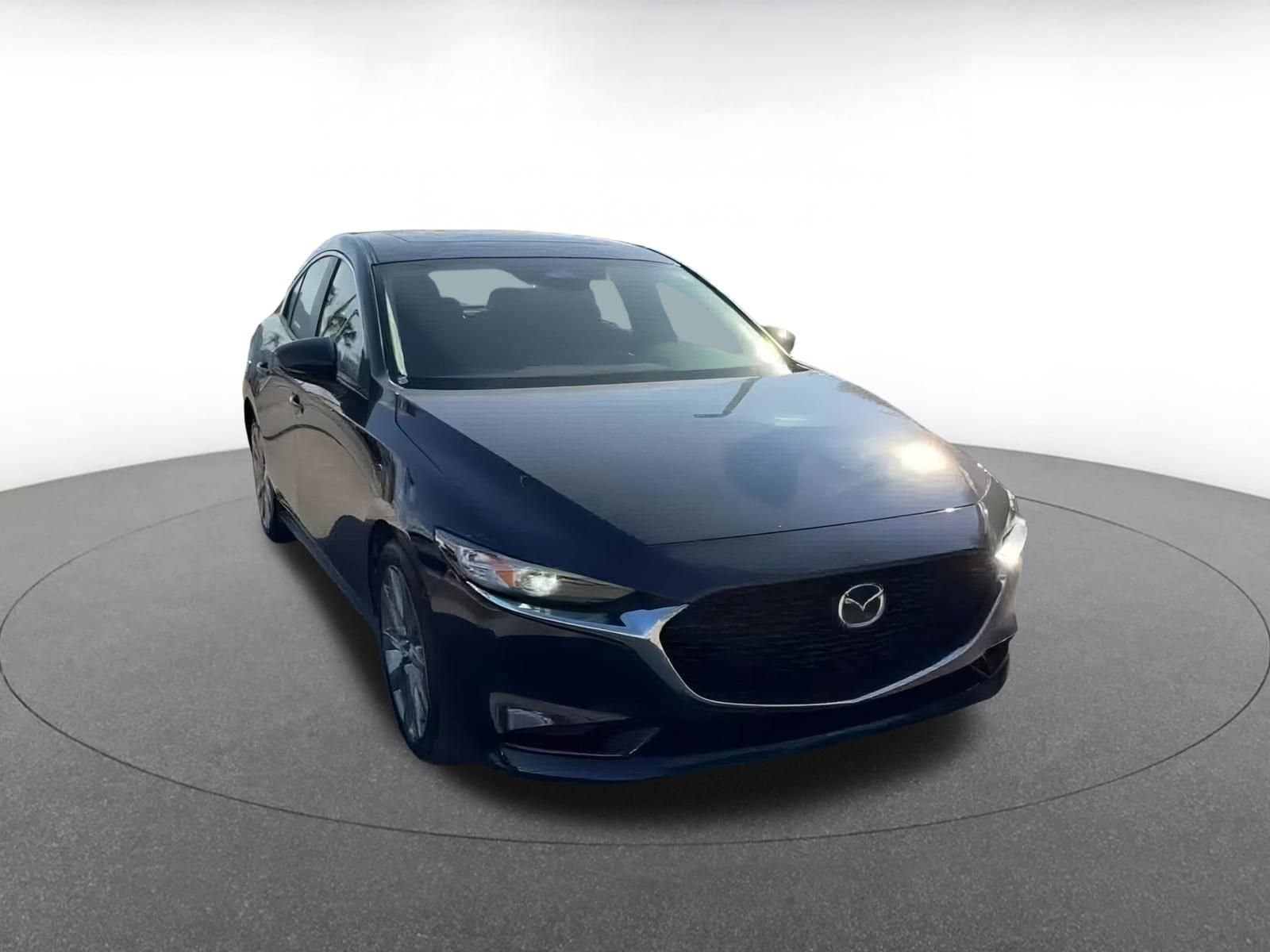 Thumbnail: 2025 Mazda Mazda3 - 3