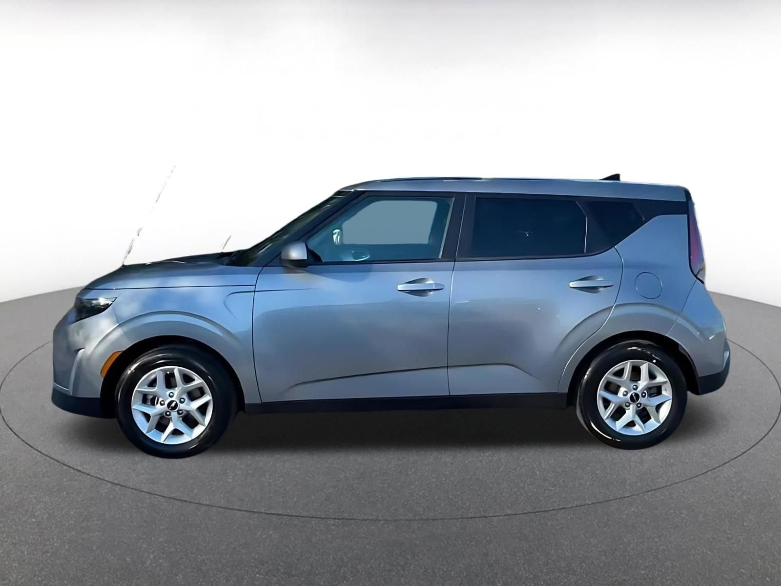 Thumbnail: 2025 Kia Soul - 8
