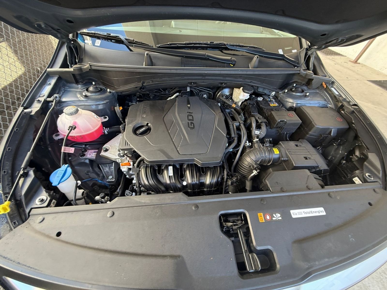 Thumbnail: 2025 Kia Sportage - 32