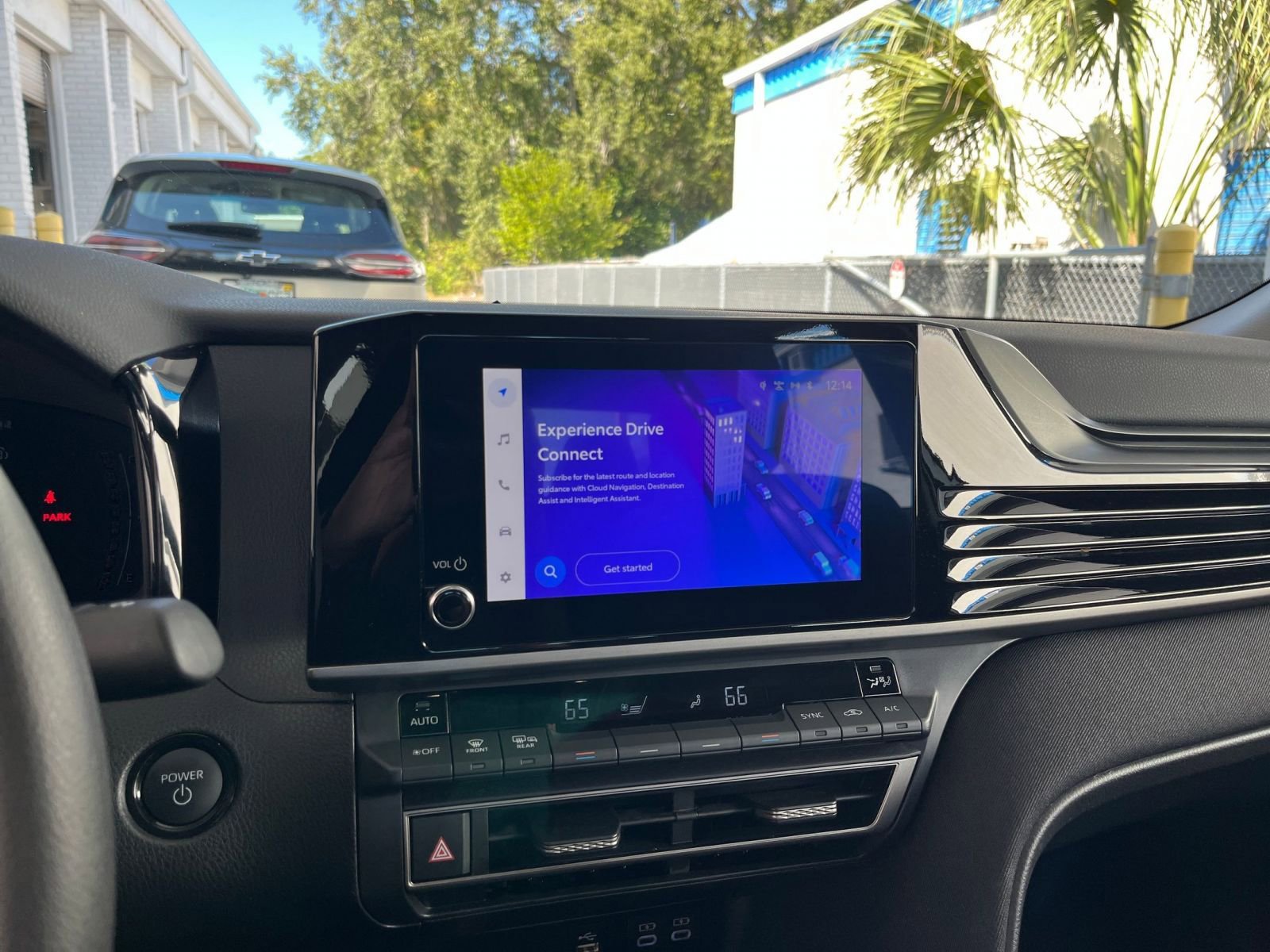 Thumbnail: 2025 Toyota Camry - 21