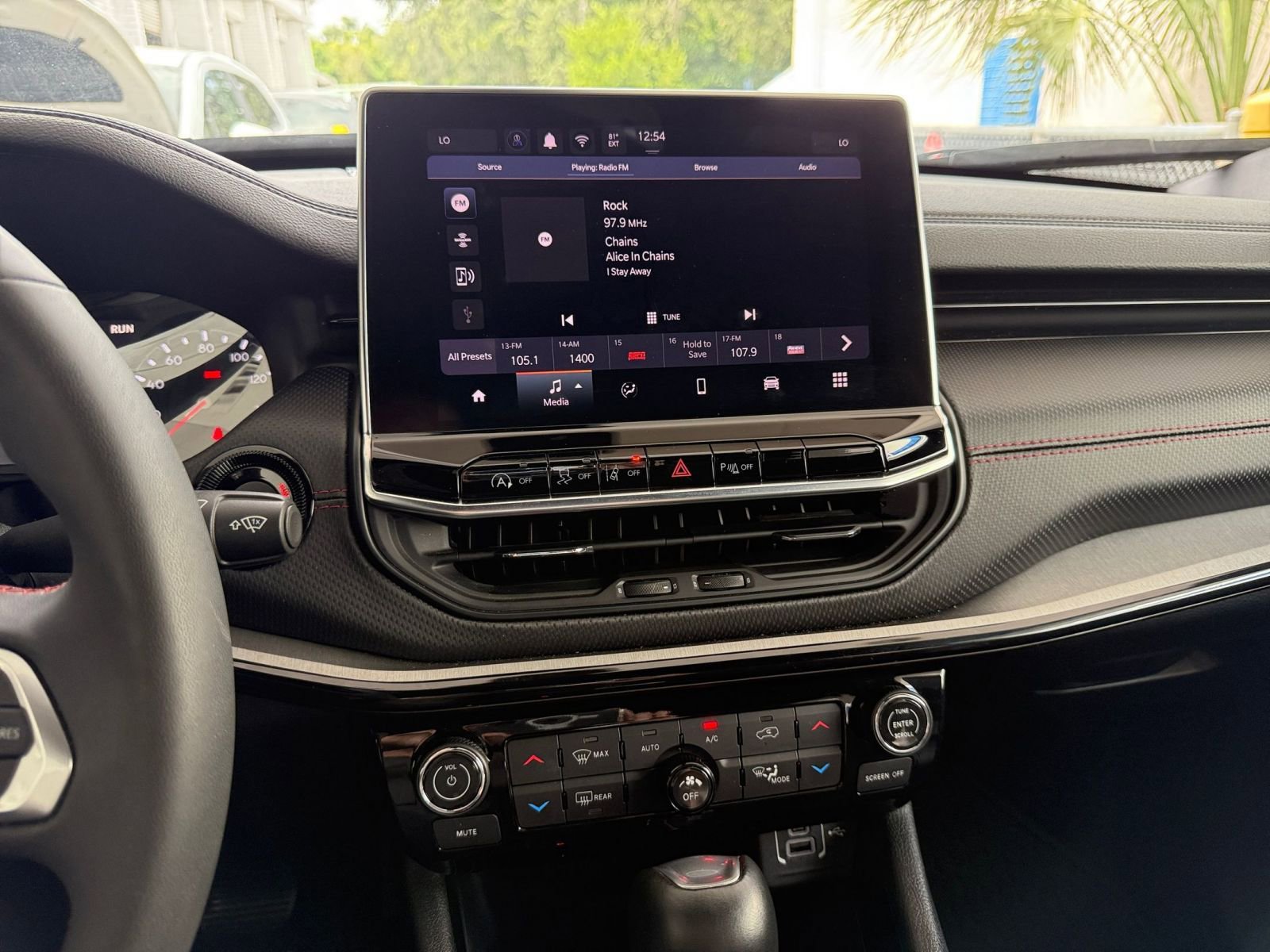 Thumbnail: 2025 Jeep Compass - 18