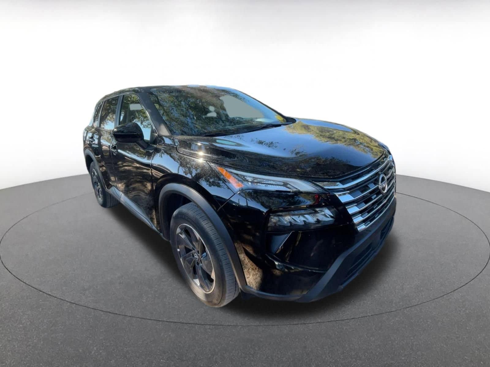 Thumbnail: 2025 Nissan Rogue - 1