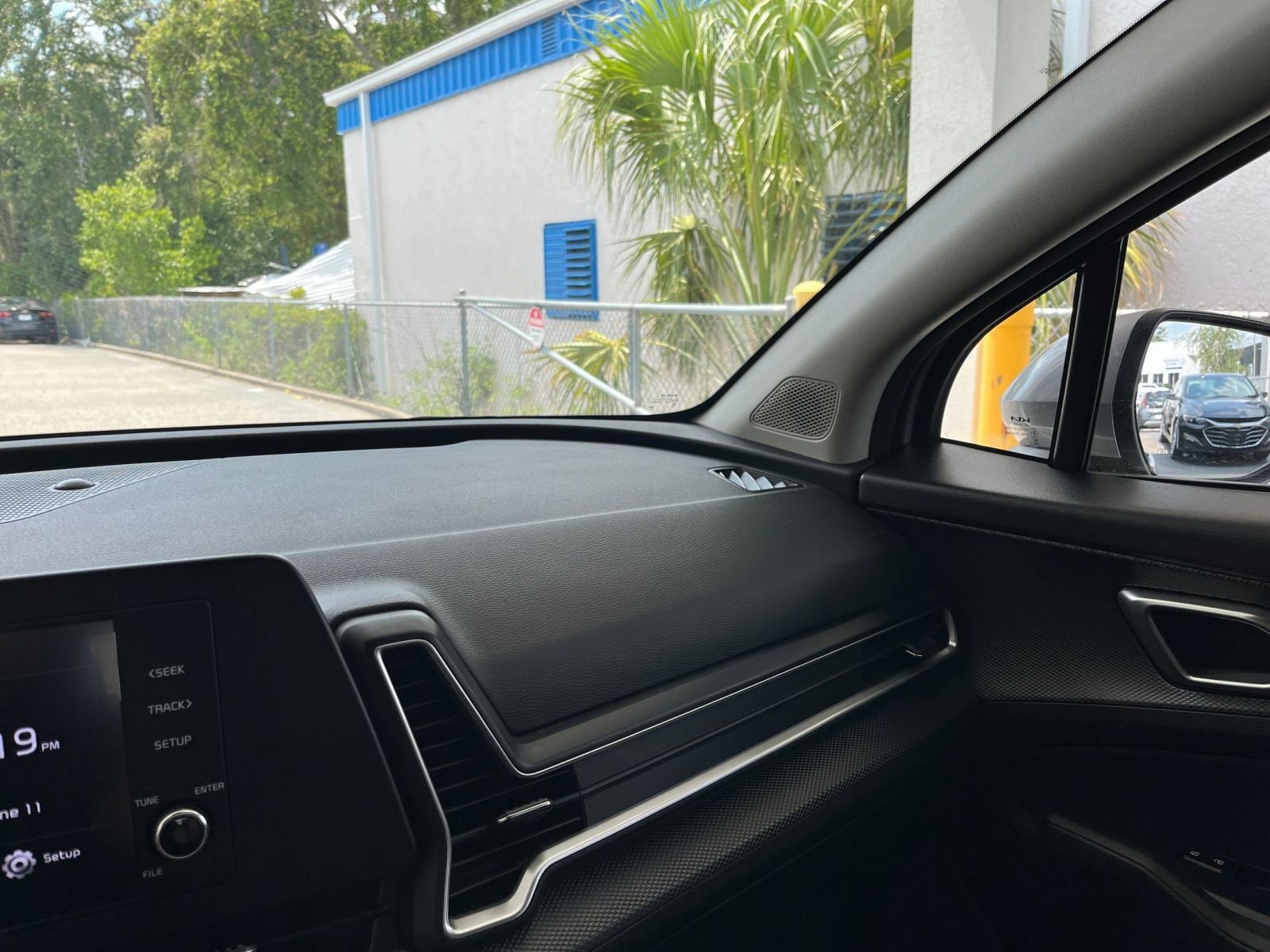 2024 Kia Sportage LX 35