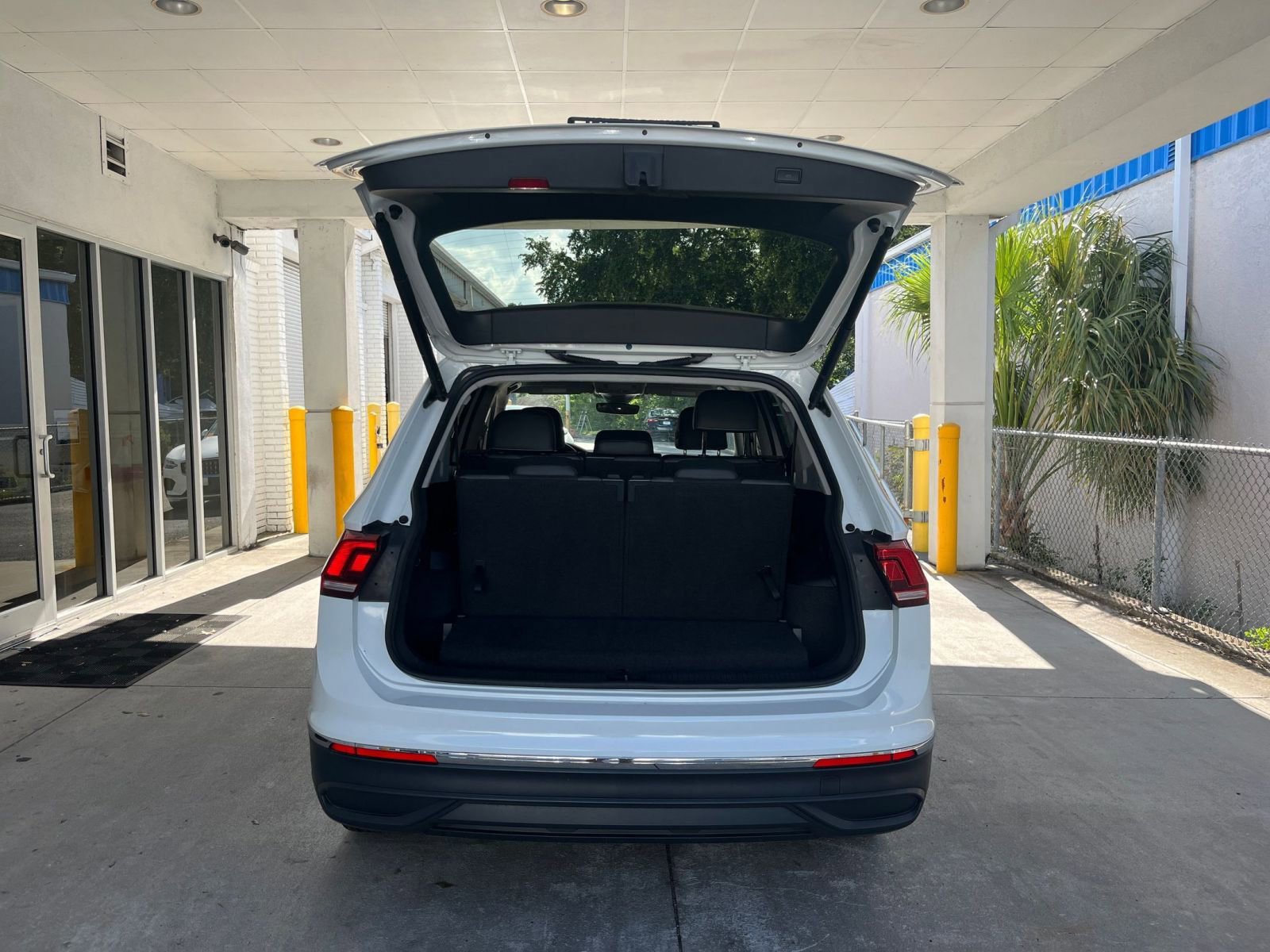 2024 Volkswagen Tiguan 2.0T 31