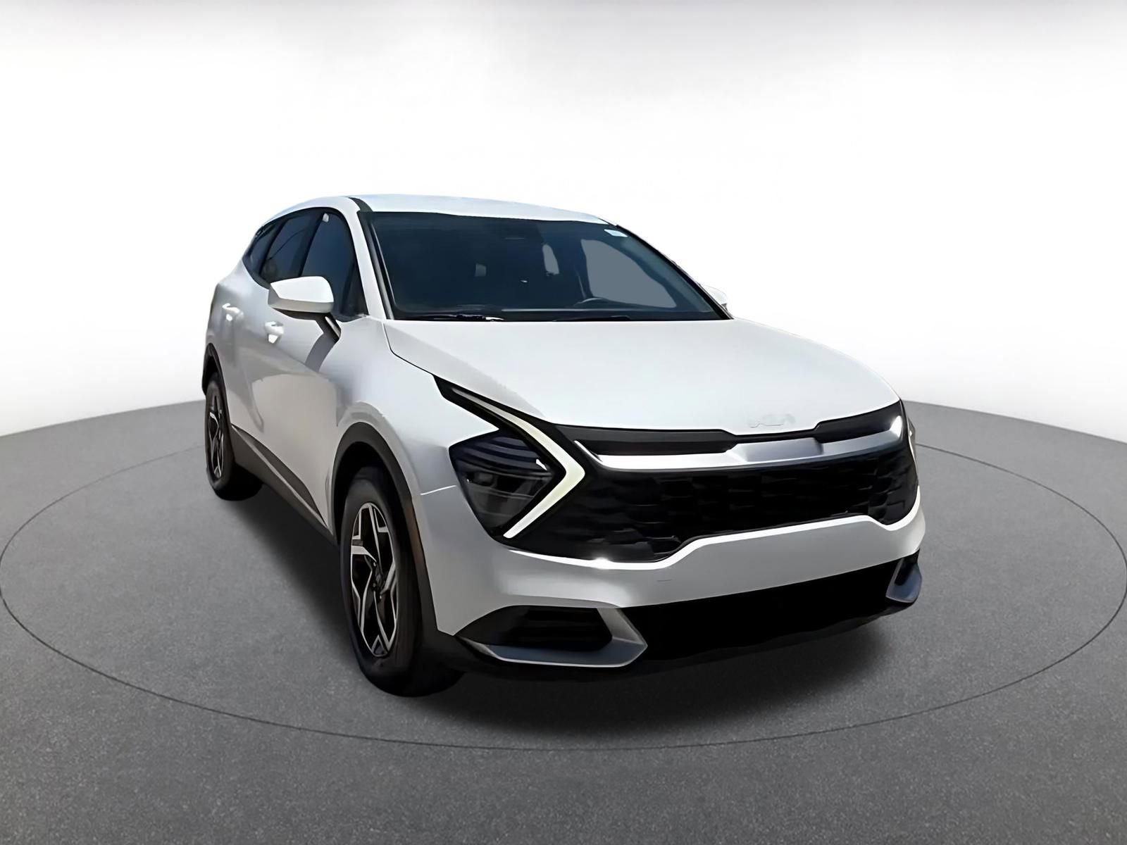 Thumbnail: 2025 Kia Sportage - 3