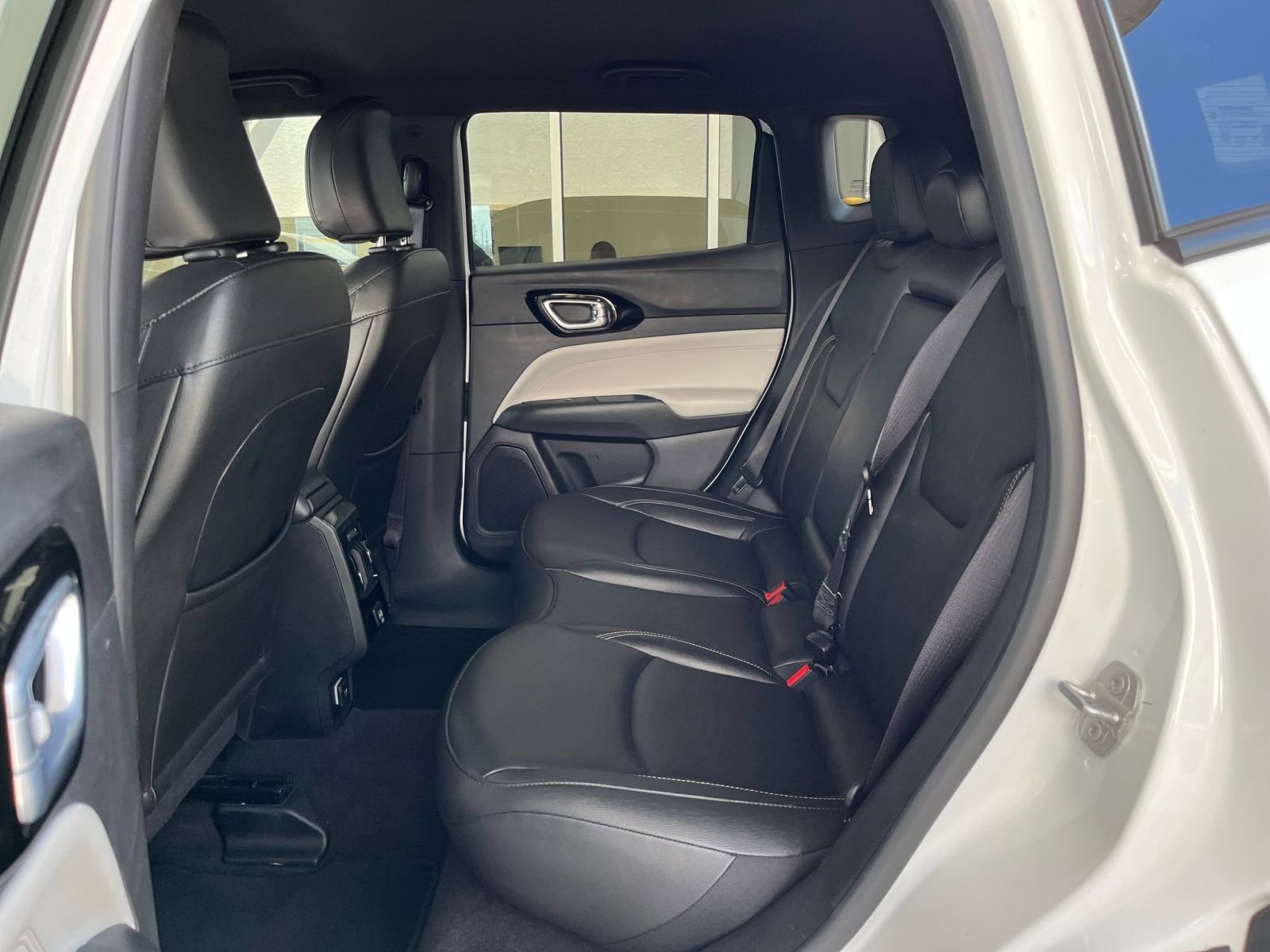 Thumbnail: 2025 Jeep Compass - 25