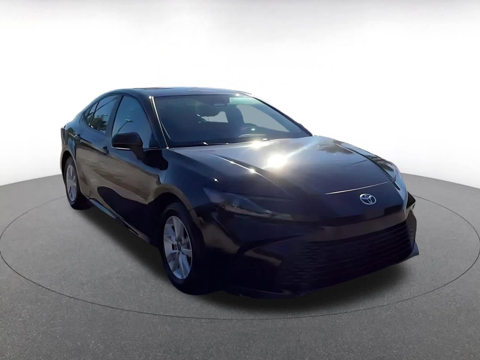 Thumbnail: 2025 Toyota Camry - 3