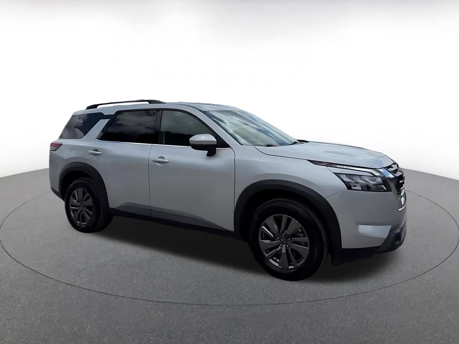 Thumbnail: 2025 Nissan Pathfinder - 2
