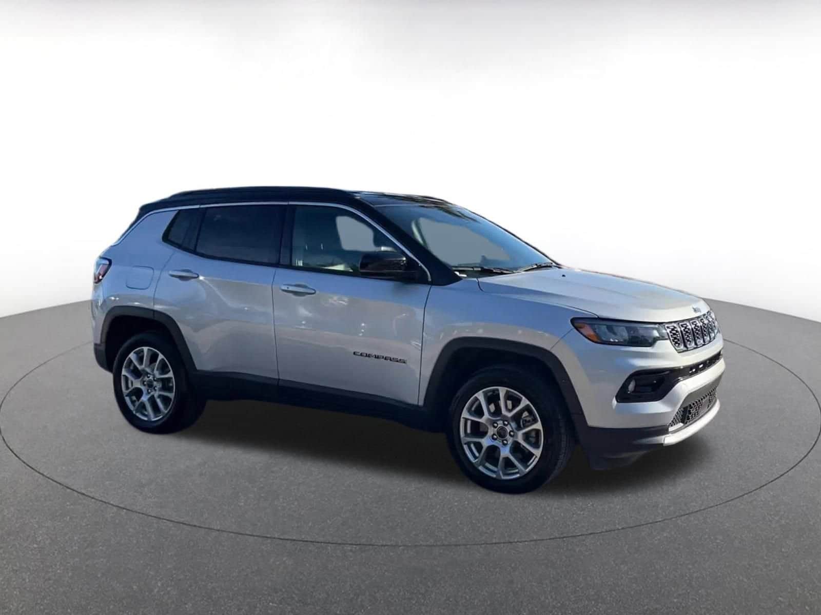 Thumbnail: 2025 Jeep Compass - 2