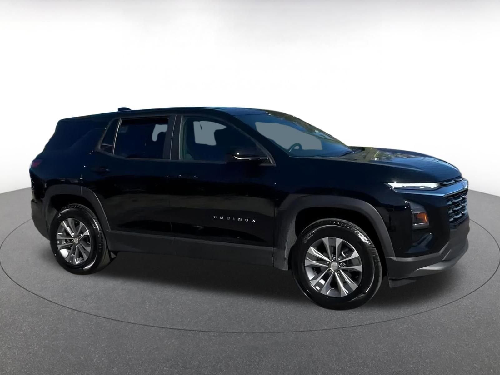 Thumbnail: 2025 Chevrolet Equinox - 15