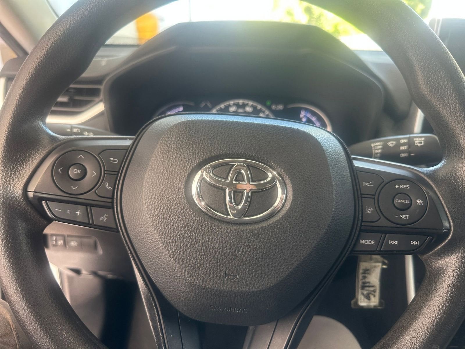 Thumbnail: 2024 Toyota RAV4 - 28