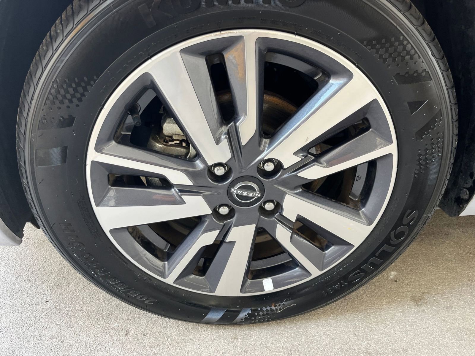 Thumbnail: 2025 Nissan Versa - 30