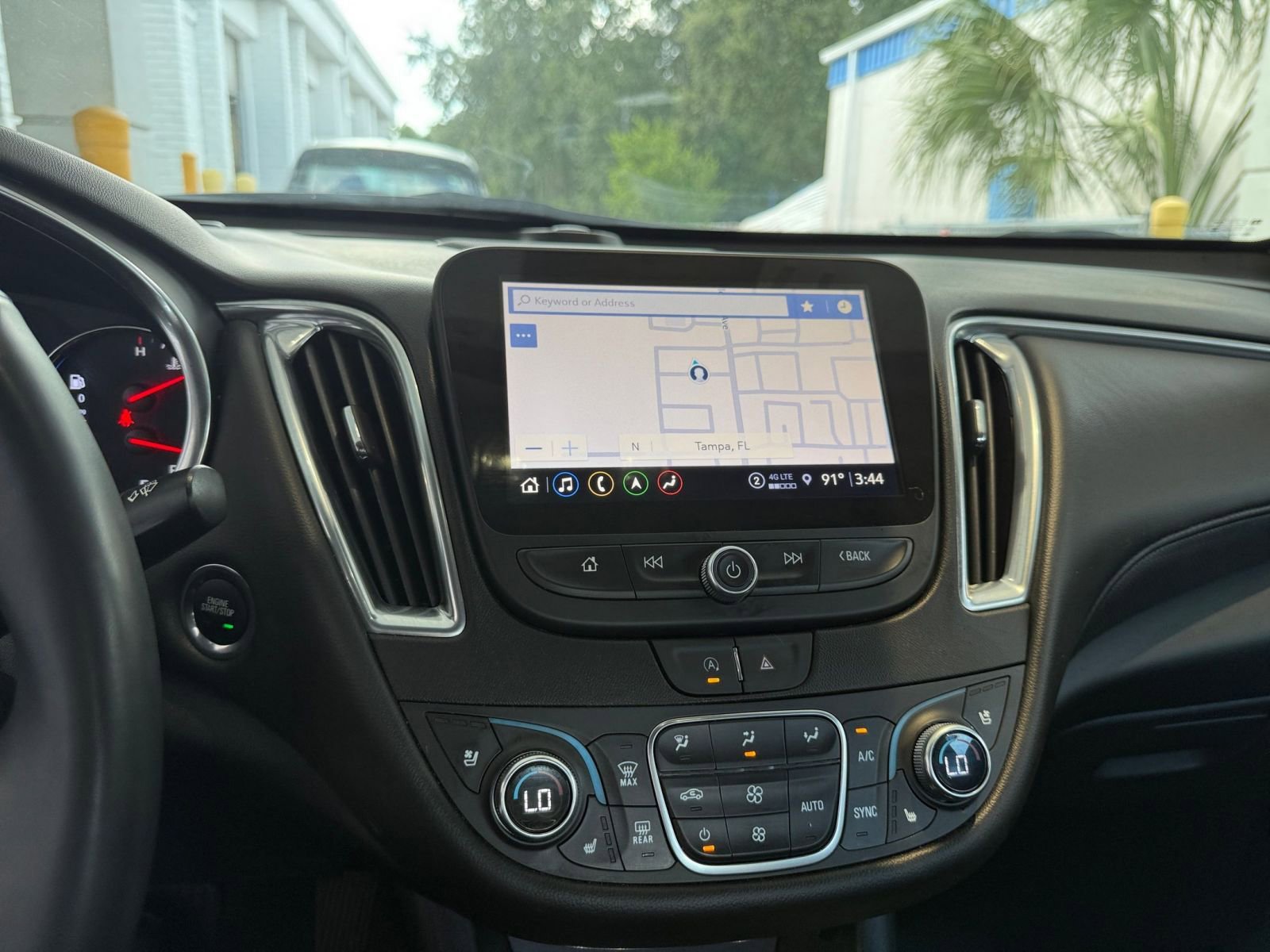 Thumbnail: 2024 Chevrolet Malibu - 18