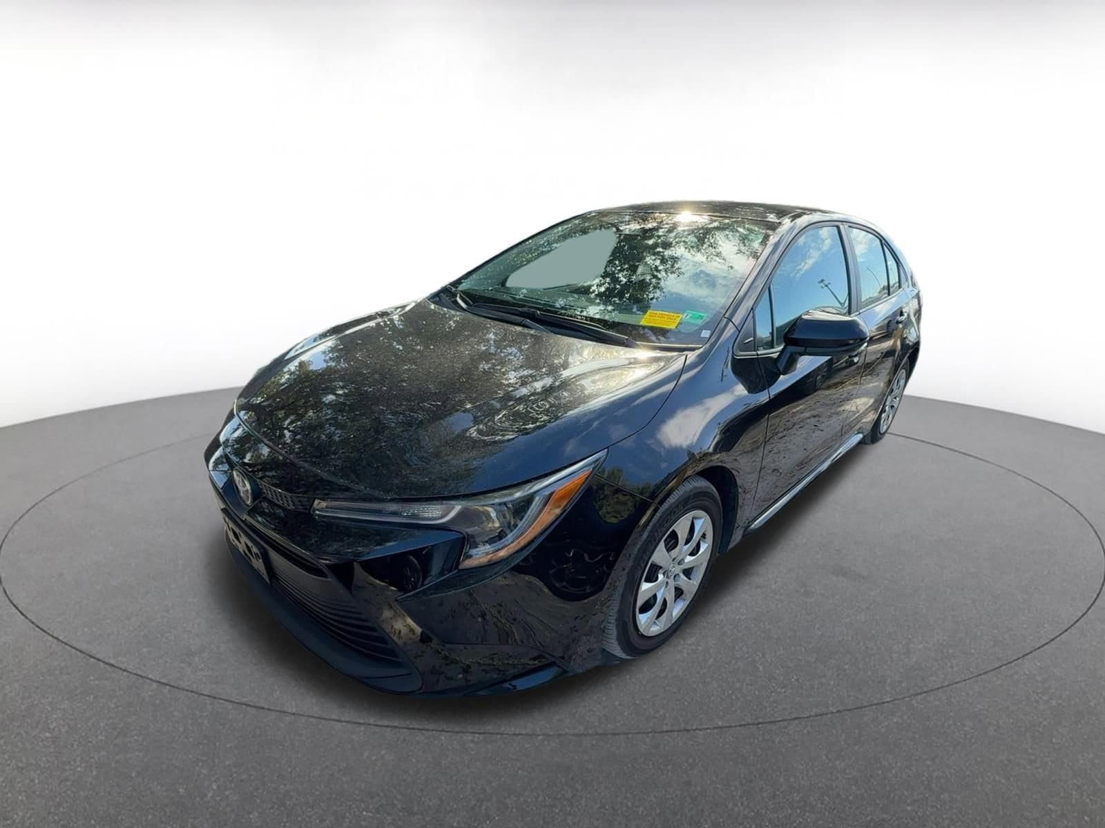 Thumbnail: 2025 Toyota Corolla - 3