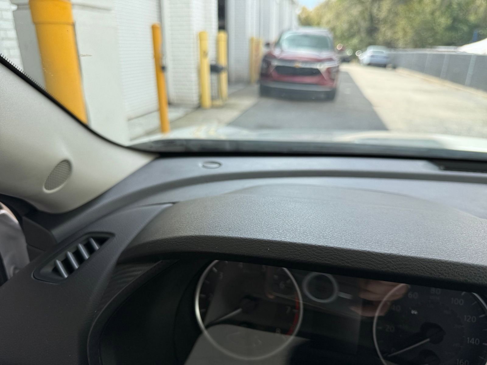 Thumbnail: 2025 Nissan Sentra - 32