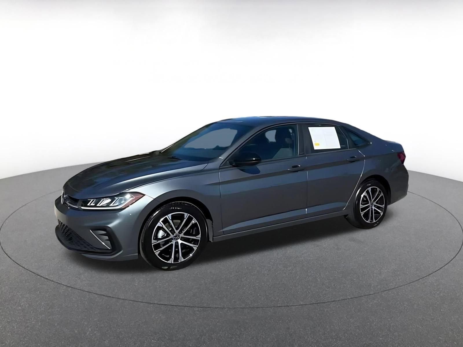 Thumbnail: 2025 Volkswagen Jetta - 7