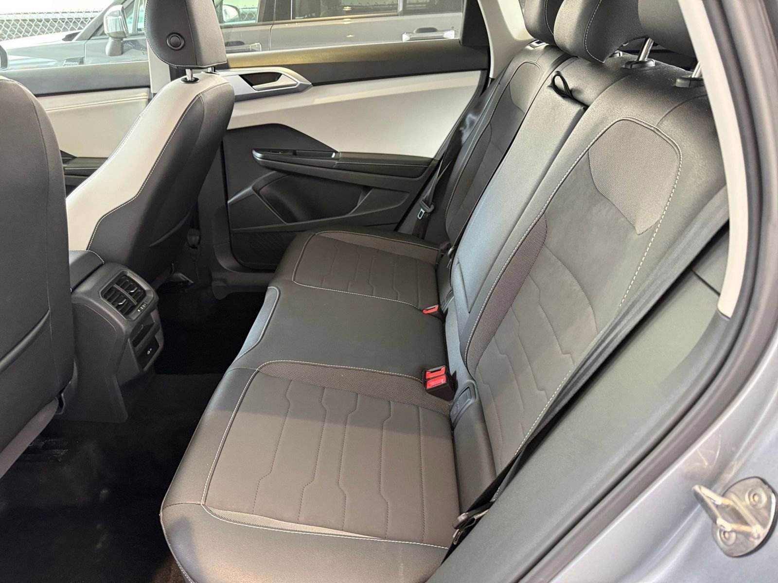 Thumbnail: 2025 Volkswagen Taos - 25