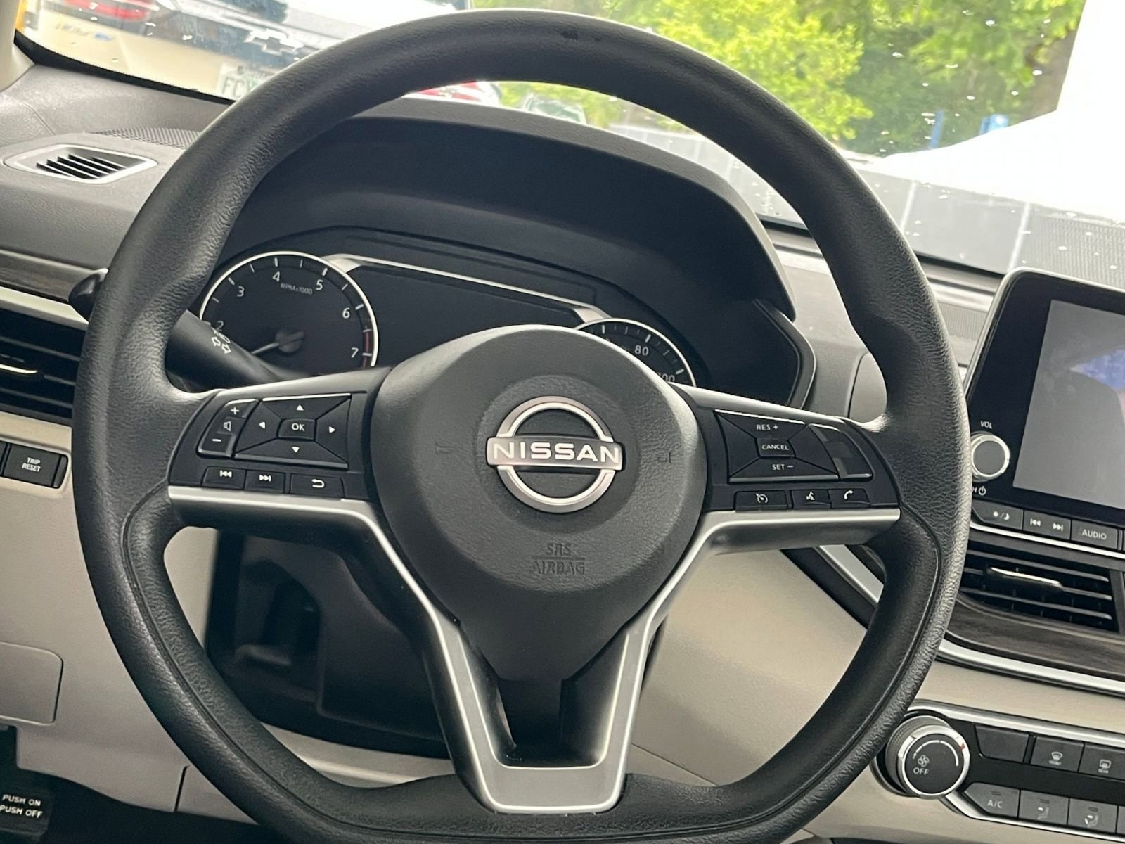 Thumbnail: 2025 Nissan Altima - 27