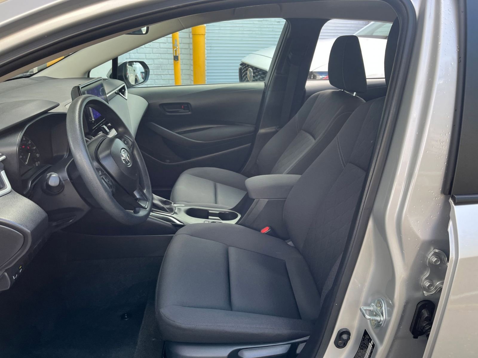 Thumbnail: 2025 Toyota Corolla - 27