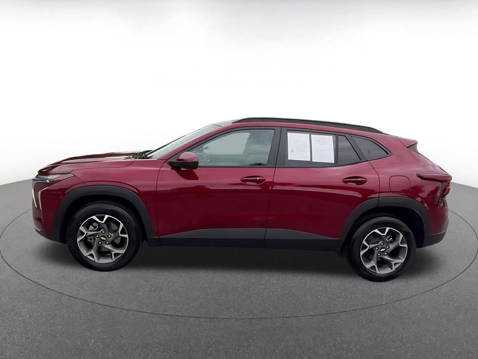 Thumbnail: 2025 Chevrolet Trax - 9