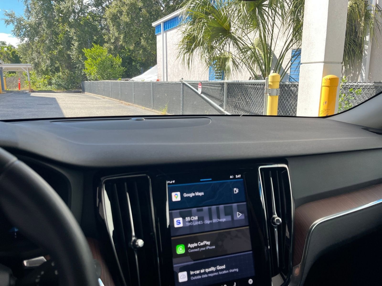 Thumbnail: 2025 Volvo S60 - 18