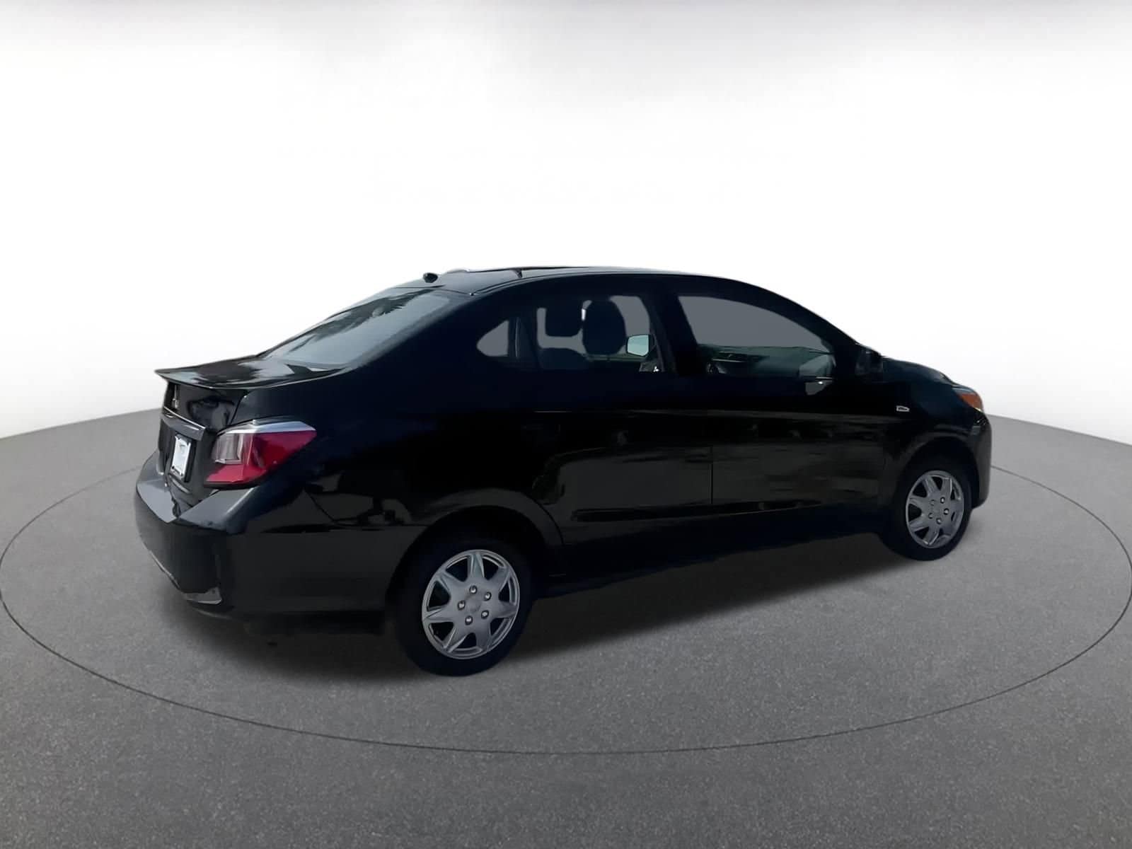 Thumbnail: 2024 Mitsubishi Mirage G4 - 12