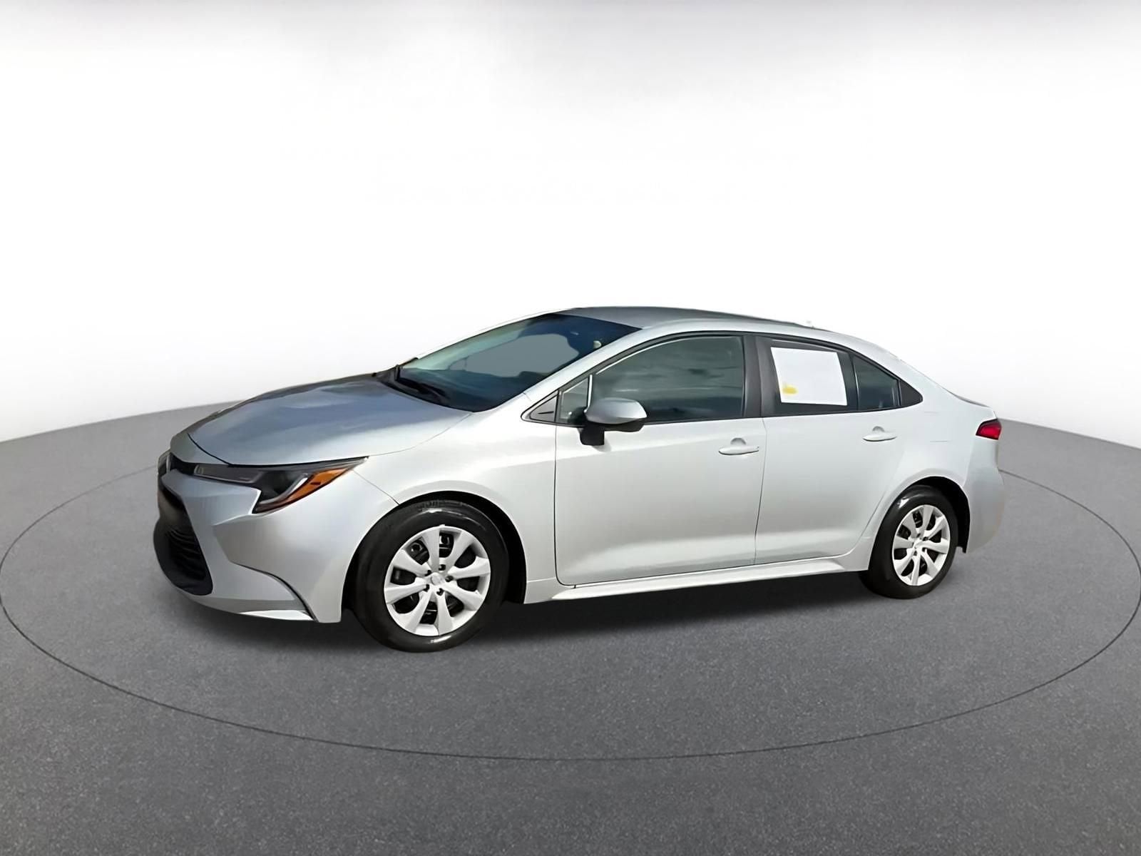 Thumbnail: 2025 Toyota Corolla - 8