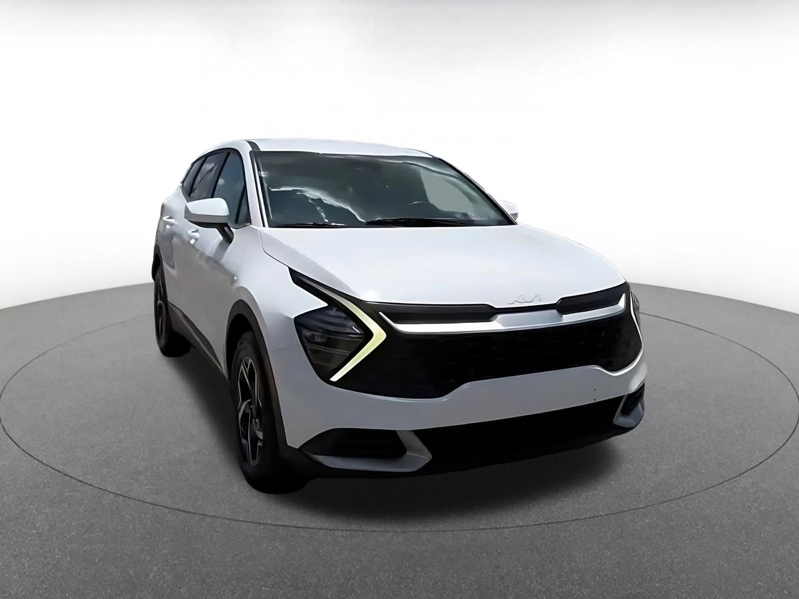 Thumbnail: 2025 Kia Sportage - 3