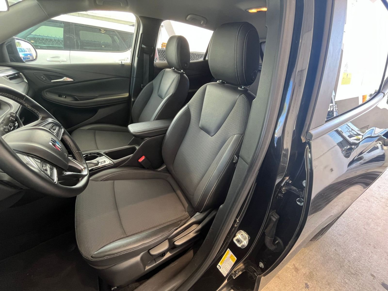 Thumbnail: 2025 Buick Encore GX - 35